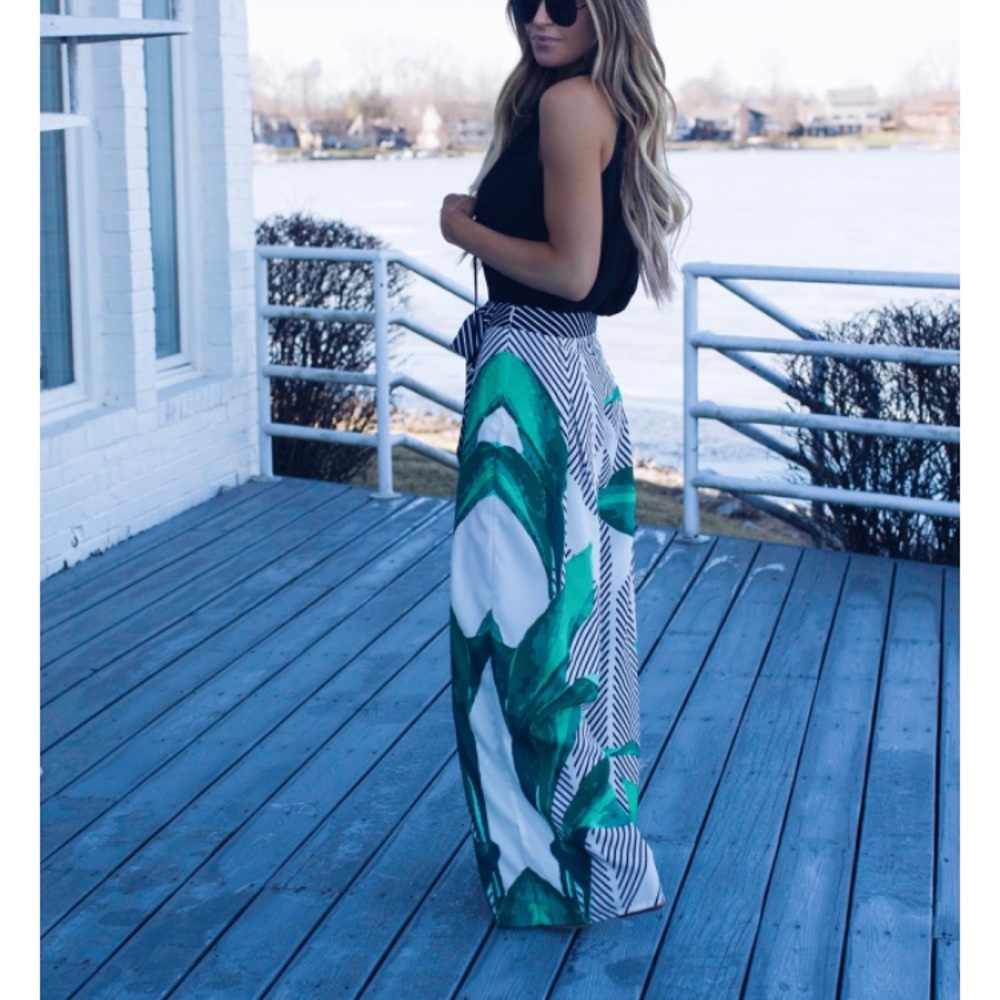 Vici summer palazzo pants NWOT